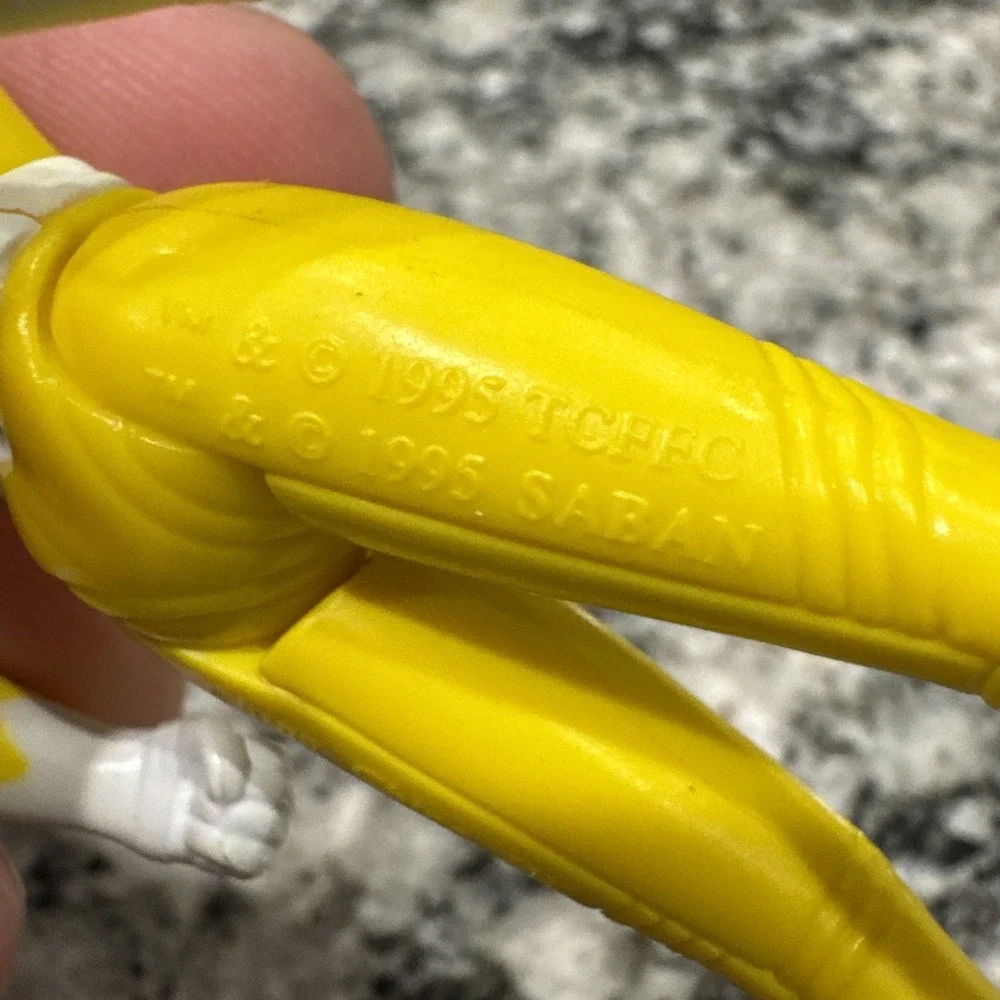 McDonalds Mighty Morphin Power Ranger Happy Meal Toy Yellow Bear Ninjazord‎